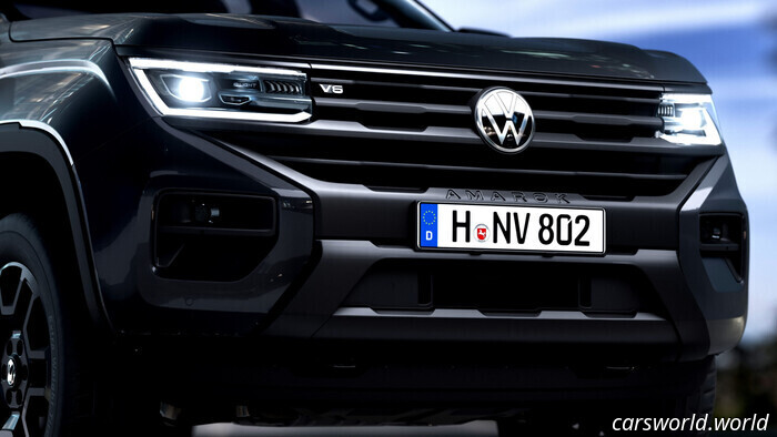 L'Amarok «tutto nero» di VW è disponibile in blu e grigio per chi non ha capito il punto | Carscoops